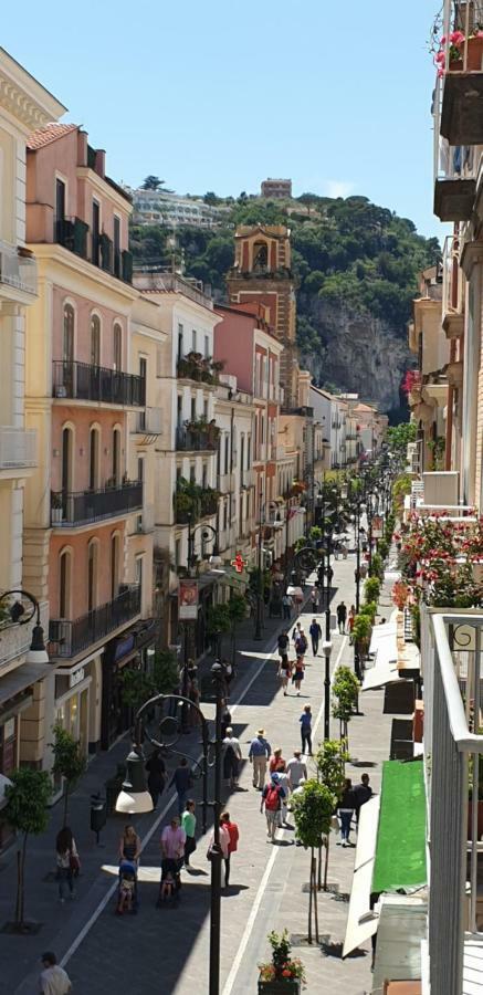 B&B Maison D'Art Sorrento Exterior foto
