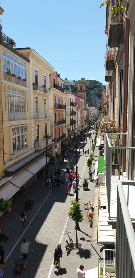 B&B Maison D'Art Sorrento Exterior foto