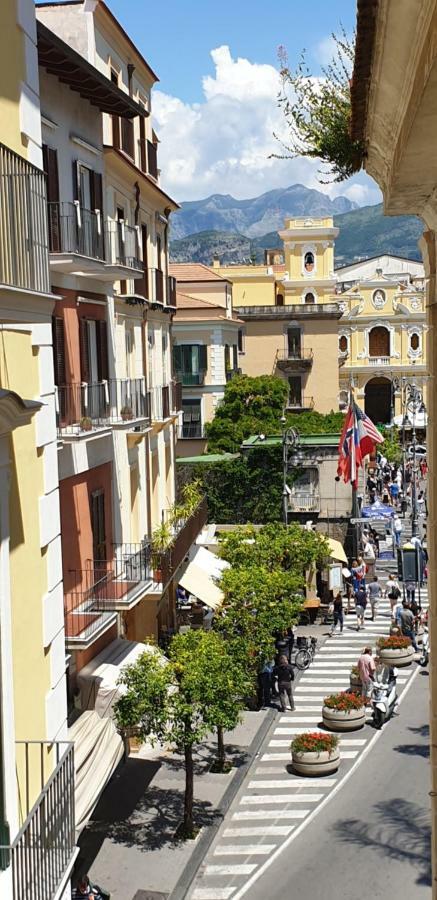 B&B Maison D'Art Sorrento Exterior foto