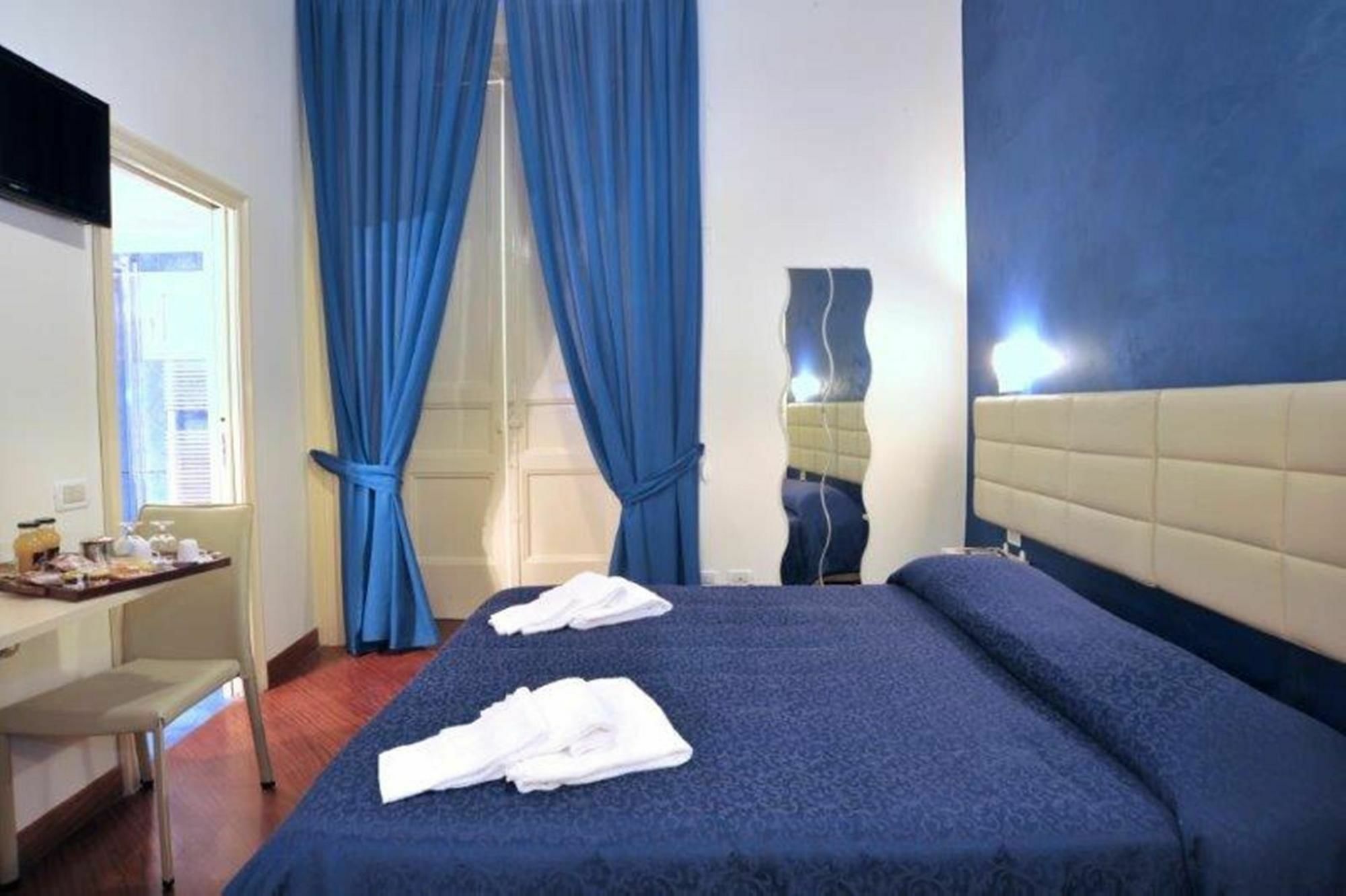 B&B Maison D'Art Sorrento Exterior foto